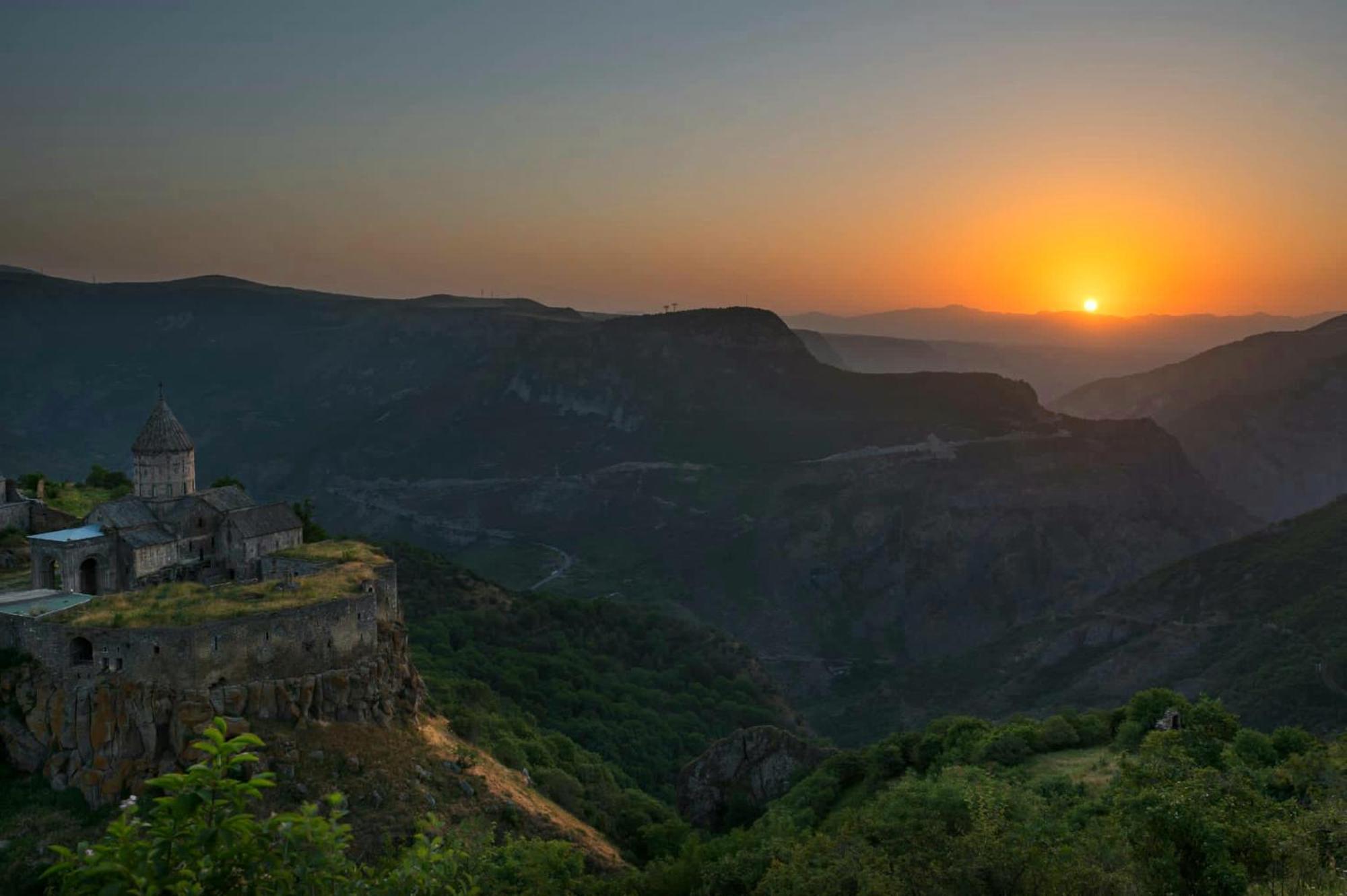 Old Tatev Guesthouse Exterior photo